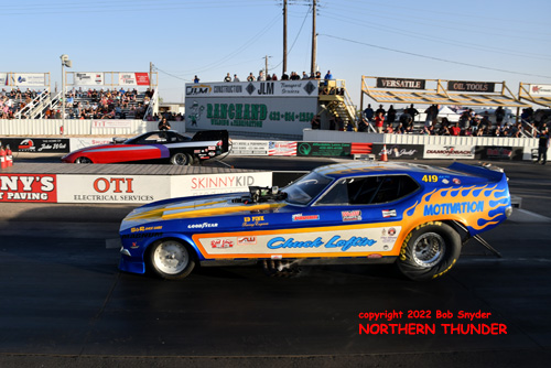 Chuck Loftin - 'Motivation' (near lane) 
vs Danny Smith - 'Snafu' (far lane)